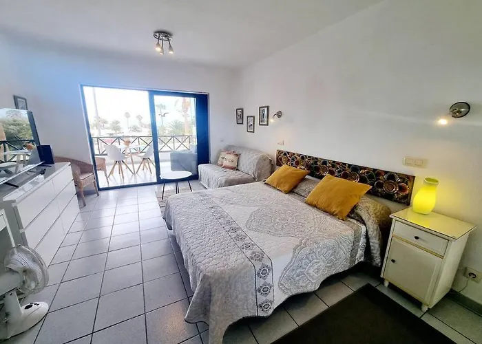 Апартаменты Luxury Ocean View Playa Roca