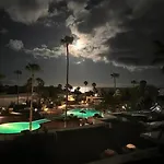 Luxury Ocean View Playa Roca 아파트 *