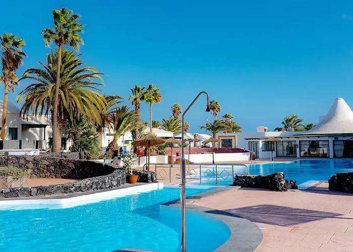 Luxury Ocean View Playa Roca Apartment